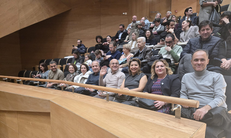 Fotograf İçin Tıklayınız