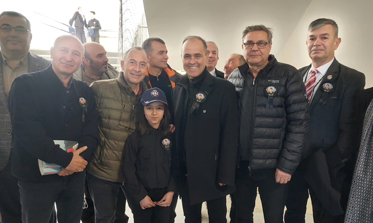 Fotograf İçin Tıklayınız