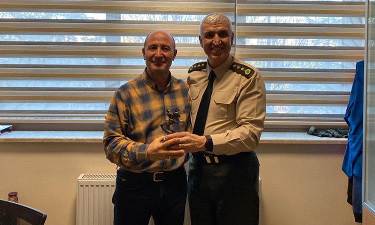 Fotograf İçin Tıklayınız