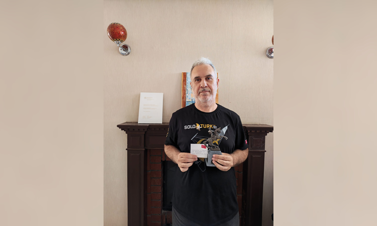 Fotograf İçin Tıklayınız